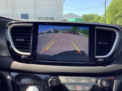 Used 2025  Chrysler Pacifica Select FWD at G&period;O&period; Crivelli Autmotive Inc&period; near New Castle&comma; PA