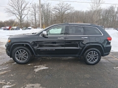 Used 2019  Jeep Grand Cherokee Limited 4x4 at G&period;O&period; Crivelli Autmotive Inc&period; near New Castle&comma; PA