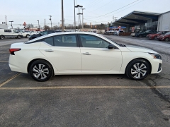 Used 2024  Nissan Altima 2&period;5 S Sedan at G&period;O&period; Crivelli Autmotive Inc&period; near New Castle&comma; PA