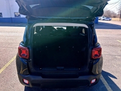 Used 2021  Jeep Renegade Latitude 4x4 at G.O. Crivelli Autmotive Inc. near New Castle, PA