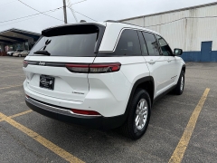 Used 2023  Jeep Grand Cherokee Laredo 4x4 at G&period;O&period; Crivelli Autmotive Inc&period; near New Castle&comma; PA