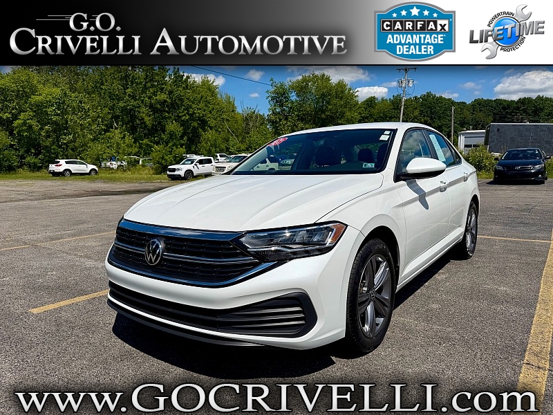 Used 2023  Volkswagen Jetta SE Auto at G&period;O&period; Crivelli Autmotive Inc&period; near New Castle&comma; PA