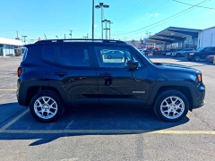 Used 2021  Jeep Renegade Latitude 4x4 at G.O. Crivelli Autmotive Inc. near New Castle, PA