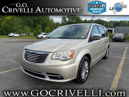 Used 2014 Chrysler Town & Country 4dr Wgn Touring-L at G.O. Crivelli Autmotive Inc. near New Castle, PA