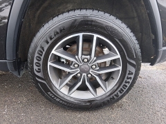 Used 2019  Jeep Grand Cherokee Limited 4x4 at G&period;O&period; Crivelli Autmotive Inc&period; near New Castle&comma; PA