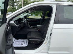 Used 2023  Jeep Grand Cherokee Laredo 4x4 at G&period;O&period; Crivelli Autmotive Inc&period; near New Castle&comma; PA