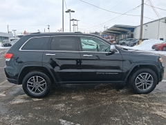 Used 2019  Jeep Grand Cherokee Limited 4x4 at G&period;O&period; Crivelli Autmotive Inc&period; near New Castle&comma; PA