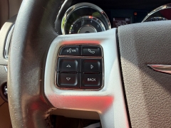 Used 2014  Chrysler Town & Country 4dr Wgn Touring-L at G&period;O&period; Crivelli Autmotive Inc&period; near New Castle&comma; PA