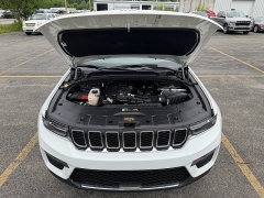 Used 2023  Jeep Grand Cherokee Laredo 4x4 at G&period;O&period; Crivelli Autmotive Inc&period; near New Castle&comma; PA