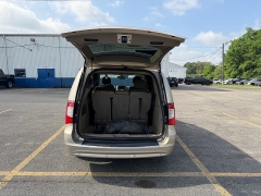Used 2014  Chrysler Town & Country 4dr Wgn Touring-L at G&period;O&period; Crivelli Autmotive Inc&period; near New Castle&comma; PA
