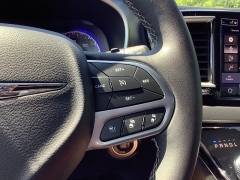 Used 2025  Chrysler Pacifica Select FWD at G&period;O&period; Crivelli Autmotive Inc&period; near New Castle&comma; PA