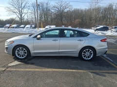 Used 2019  Ford Fusion 4d Sedan FWD SE 1&period;5L EcoBoost at G&period;O&period; Crivelli Autmotive Inc&period; near New Castle&comma; PA