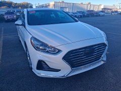 Used 2018  Hyundai Sonata Limited 2.4L *Ltd Avail* at G.O. Crivelli Autmotive Inc. near New Castle, PA