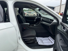 Used 2023  Jeep Grand Cherokee Laredo 4x4 at G&period;O&period; Crivelli Autmotive Inc&period; near New Castle&comma; PA