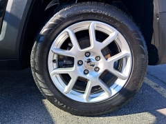 Used 2021  Jeep Renegade Latitude 4x4 at G.O. Crivelli Autmotive Inc. near New Castle, PA