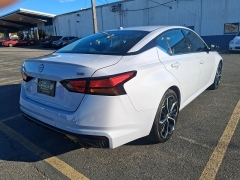 Used 2024  Nissan Altima 2.5 SR Sedan at G.O. Crivelli Autmotive Inc. near New Castle, PA