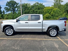 Used 2019  Chevrolet Silverado 1500 4WD Crew Cab 147" Custom at G.O. Crivelli Autmotive Inc. near New Castle, PA