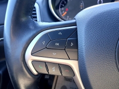 Used 2021  Jeep Grand Cherokee Limited 4x4 at G.O. Crivelli Autmotive Inc. near New Castle, PA