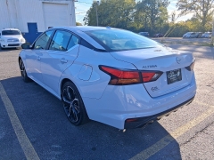 Used 2024  Nissan Altima 2.5 SR Sedan at G.O. Crivelli Autmotive Inc. near New Castle, PA
