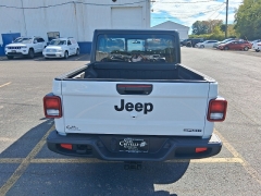Used 2021  Jeep Gladiator Sport 4x4 at G.O. Crivelli Autmotive Inc. near New Castle, PA