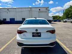 Used 2023  Volkswagen Jetta SE Auto at G&period;O&period; Crivelli Autmotive Inc&period; near New Castle&comma; PA