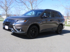 New 2019  Mitsubishi Outlander FWD at Promax Motors near Davenport, IA