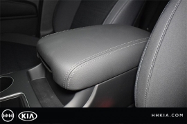 New 2018  Kia Sorento 4d SUV FWD LX at Promax Motors near Davenport, IA