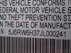 New 2018  Honda CR-V 4d SUV AWD LX at Promax Motors near Davenport, IA