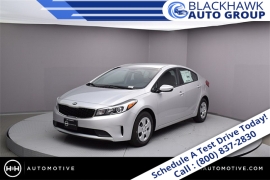 New 2018  Kia Forte 4d Sedan LX Auto at Promax Motors near Davenport, IA