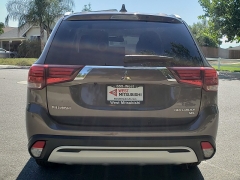 New 2019  Mitsubishi Outlander 4d SUV FWD SEL at Promax Motors near Davenport, IA