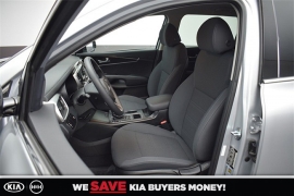 New 2018  Kia Sorento 4d SUV AWD LX V6 at Promax Motors near Davenport, IA