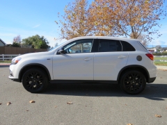 New 2019  Mitsubishi Outlander Sport 4d SUV FWD 2.0L LE at Promax Motors near Davenport, IA