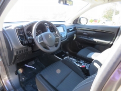 New 2019  Mitsubishi Outlander 4d SUV FWD ES at Promax Motors near Davenport, IA