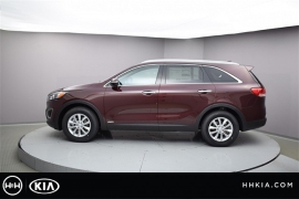 New 2018  Kia Sorento 4d SUV AWD LX at Promax Motors near Davenport, IA