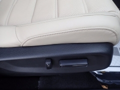 New 2018  Honda CR-V 4d SUV AWD EX-L at Promax Motors near Davenport, IA