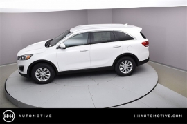 New 2018  Kia Sorento 4d SUV AWD LX at Promax Motors near Davenport, IA