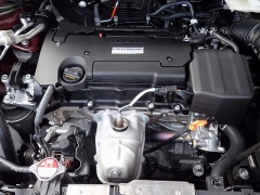 New 2018  Honda CR-V 4d SUV AWD LX at Promax Motors near Davenport, IA