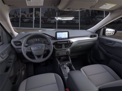 New 2020  Ford Escape 4d SUV FWD SE at Promax Motors near Davenport, IA