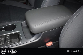 New 2018  Kia Sorento 4d SUV AWD LX at Promax Motors near Davenport, IA