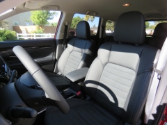 New 2019  Mitsubishi Outlander 4d SUV FWD SE at Promax Motors near Davenport, IA