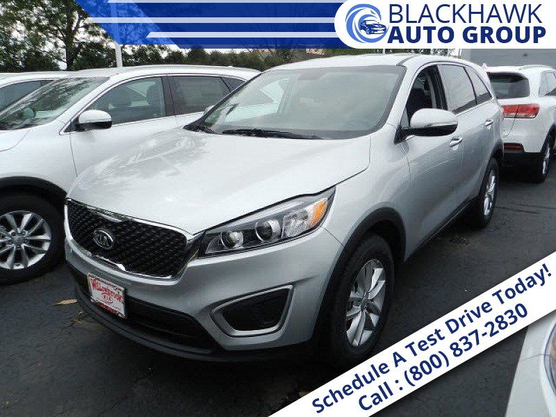 New 2017  Kia Sorento 4d SUV FWD L at Blackhawk Used Cars near Bettendorf, IA