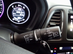 New 2018  Honda HR-V 4d SUV AWD EX at Promax Motors near Davenport, IA