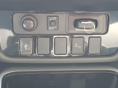 New 2019  Mitsubishi Outlander 4d SUV FWD SEL at Promax Motors near Davenport, IA