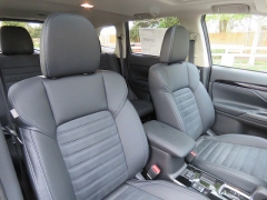 New 2019  Mitsubishi Outlander 4d SUV FWD SE at Promax Motors near Davenport, IA