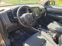 New 2019  Mitsubishi Outlander 4d SUV FWD SEL at Promax Motors near Davenport, IA