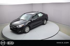 New 2018  Kia Rio 4d Sedan LX Auto at Promax Motors near Davenport, IA