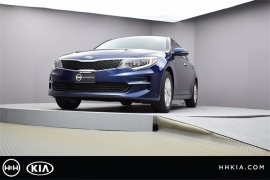 New 2018  Kia Optima 4d Sedan LX at Promax Motors near Davenport, IA