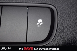 New 2018  Kia Sorento 4d SUV AWD LX at Promax Motors near Davenport, IA