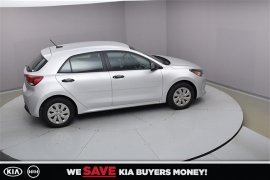 New 2018  Kia Rio 5-Door 5d Hatchback LX 6spd at Promax Motors near Davenport, IA