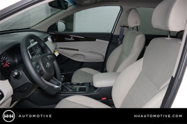 New 2018  Kia Sorento 4d SUV AWD LX at Promax Motors near Davenport, IA